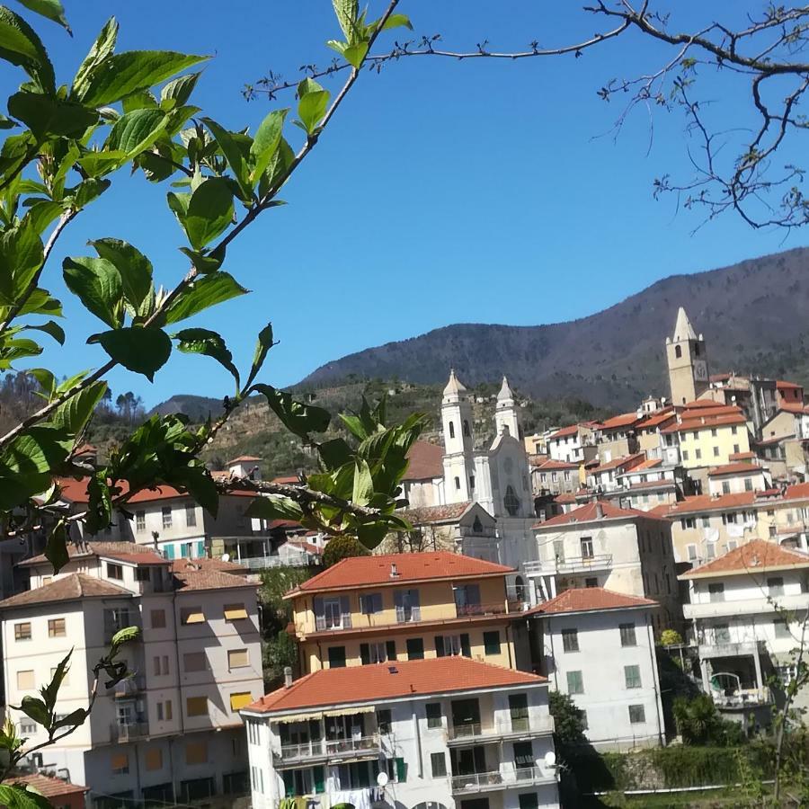 Casa Margherita Appartement Ceriana Buitenkant foto
