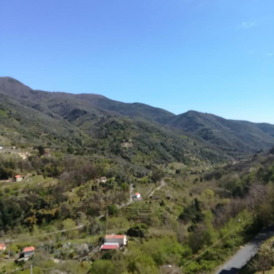 Casa Margherita Appartement Ceriana Buitenkant foto