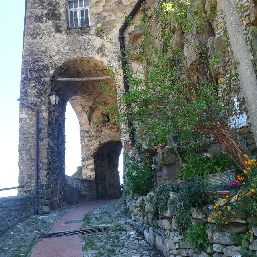 Casa Margherita Appartement Ceriana Buitenkant foto